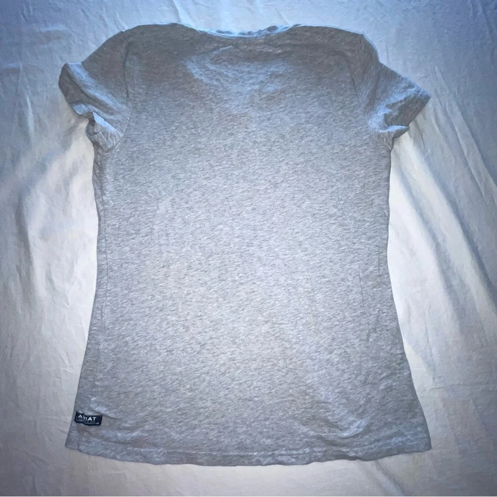 Ariat Women's Gray Graphic T-Shirt Size Small Cotton Spandex PRELOVED - Picture 6 of 7
